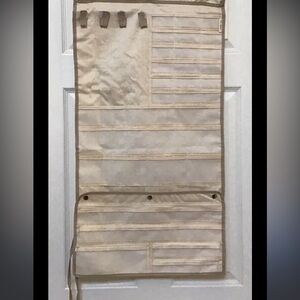 JEWELRY OVER DOOR ORGANIZER Tan Folds up for travel No Flaws/Dual sided LIKE NEW